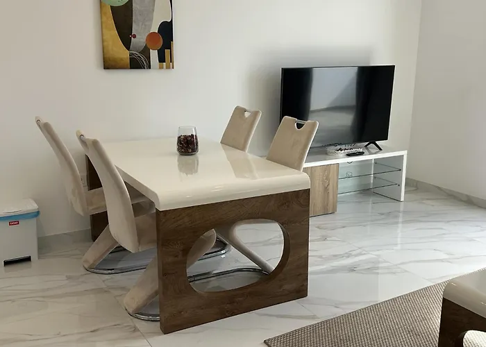 Princesa Ico 2 アパート